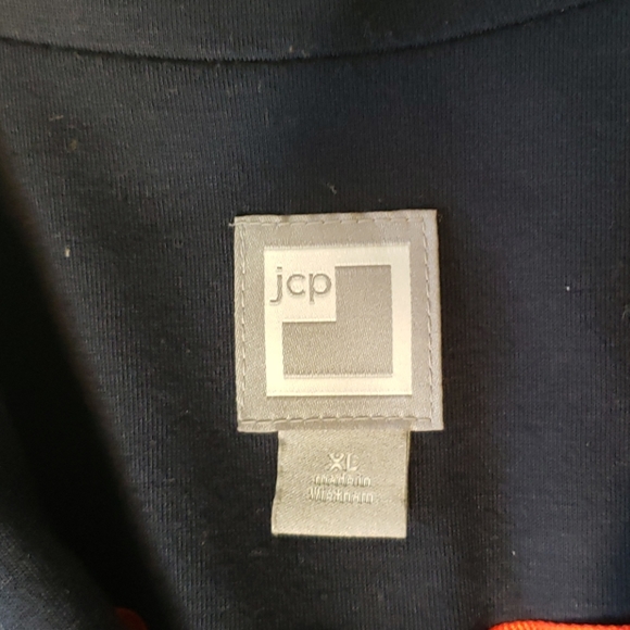 Navy blue JCP blazer - Picture 4 of 8